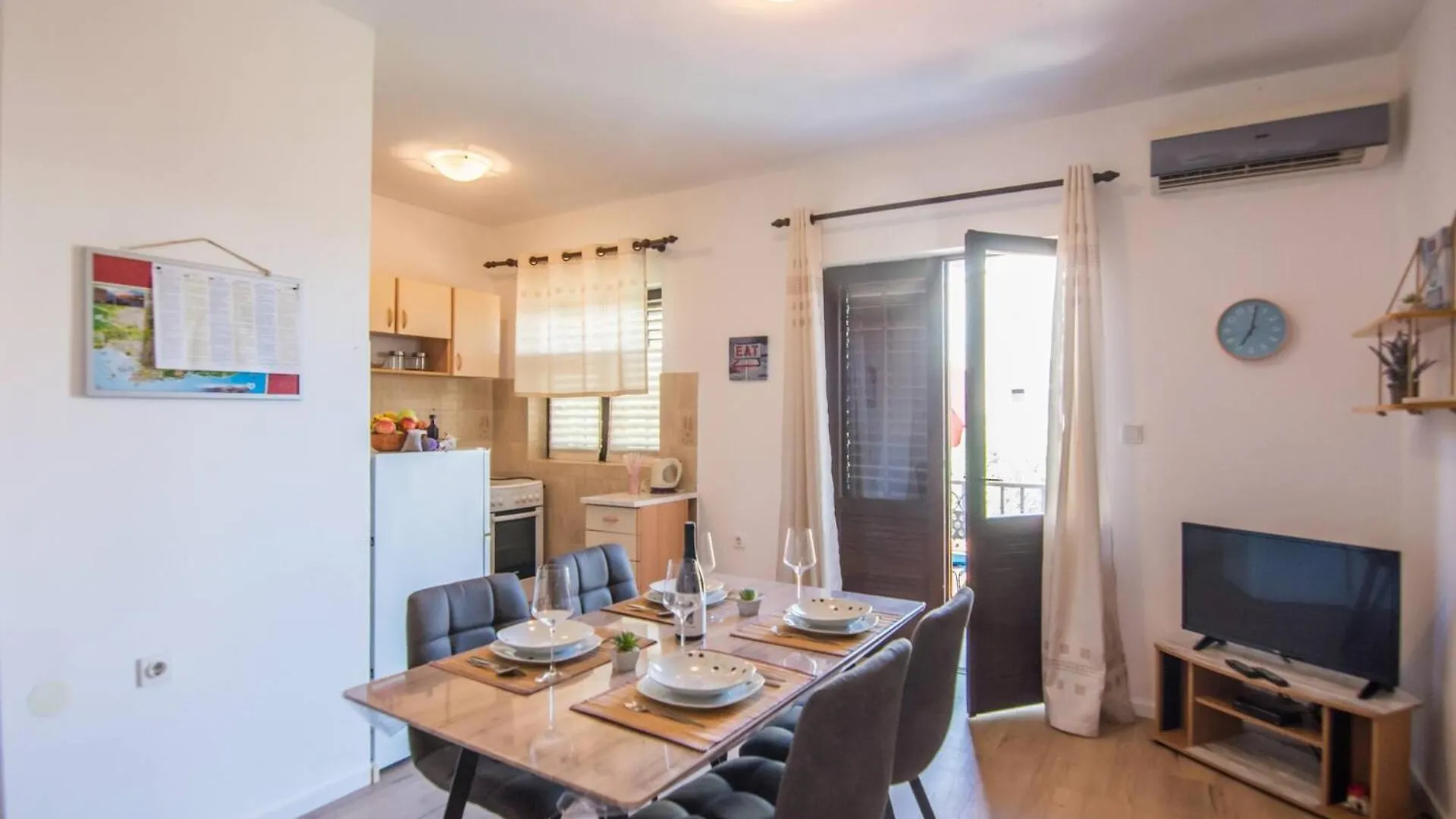 Apartments Kreso contacts